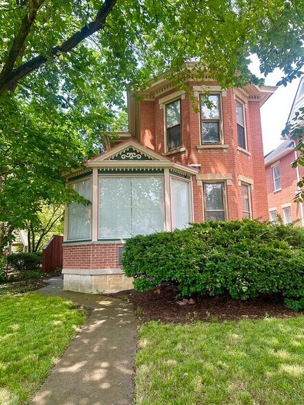 More Photos Of 572 E Rich St, Columbus Office For Lease