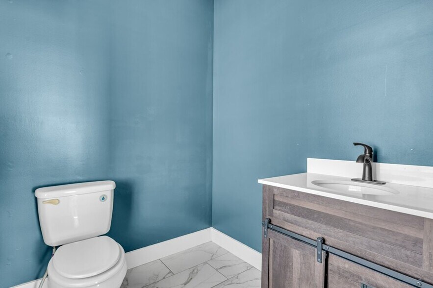 More Photos Of 201 Lafayette St, Starkville Loft Creative Space For Lease