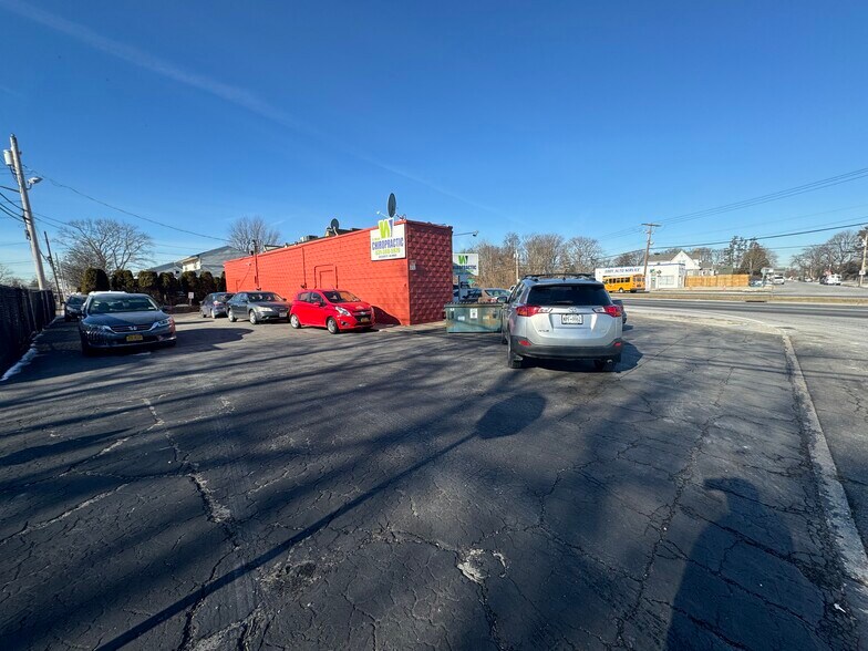 More Photos Of 900 Route 109, Lindenhurst Storefront Retail Office For Sale