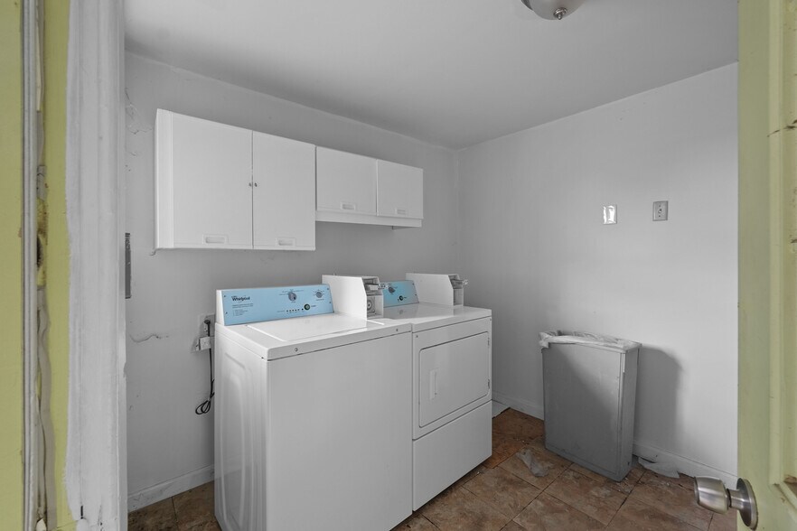 More Photos Of 569 Winthrop St, Rehoboth General Retail For Sale