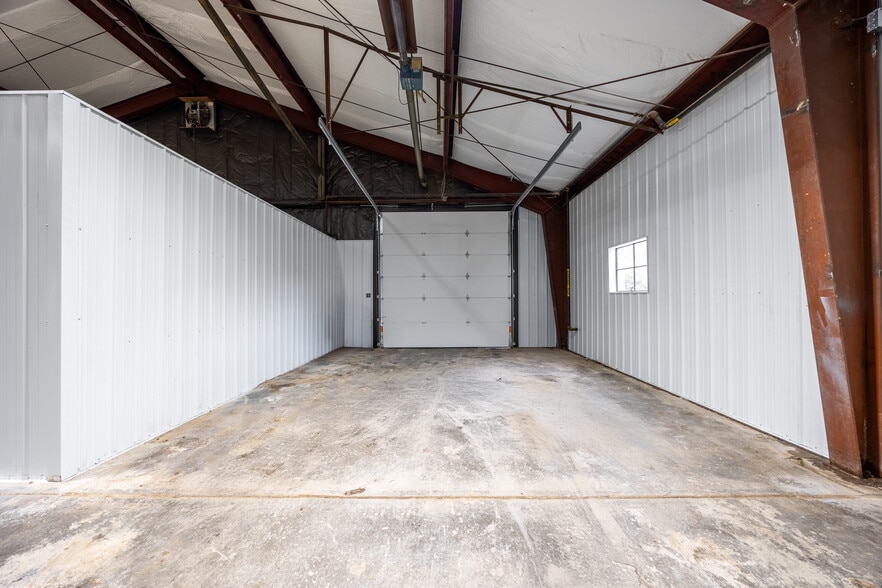 More Photos Of 1091 Stimmel Rd, Columbus Manufacturing For Lease