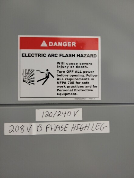 More Photos Of 1251 Humbracht Cir, Bartlett Warehouse For Sale