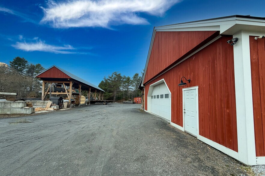 More Photos Of 4663 US-2, East Montpelier General Retail For Sale