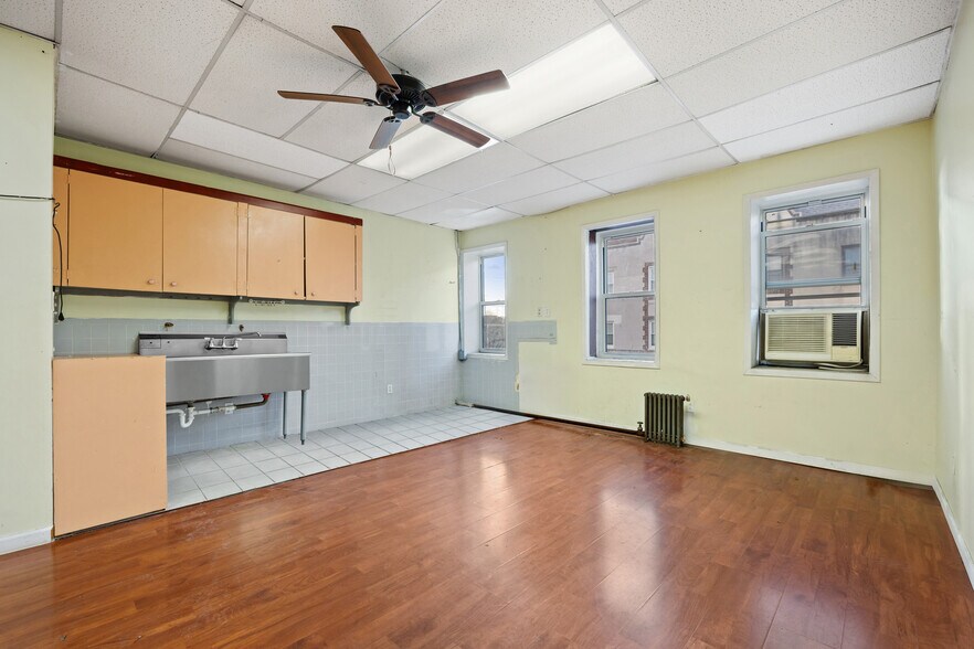 More Photos Of 36-15 164th St, Flushing Storefront Retail Office For Sale