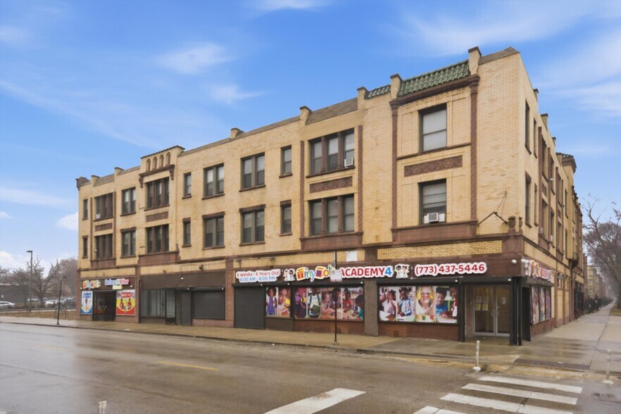 More Photos Of 7846 S Essex Ave, Chicago Apartments For Sale