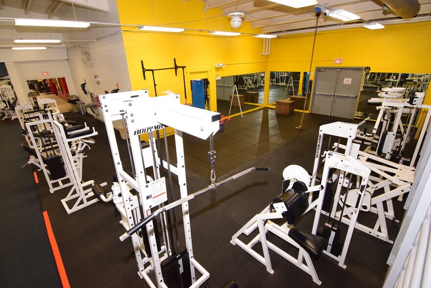 More Photos Of 1510-1520 Martin St, State College Sports And Entertainment For Lease