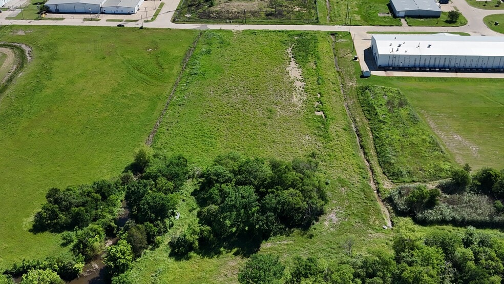 More Photos Of 1901 Jack McKay Blvd, Ennis Land For Sale