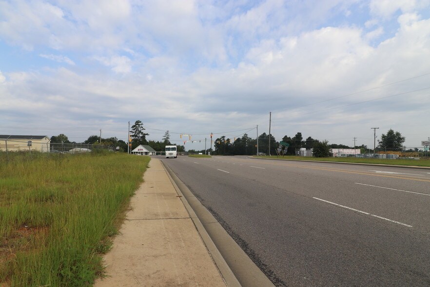 More Photos Of 861 Edgefield Rd, Belvedere Land For Sale