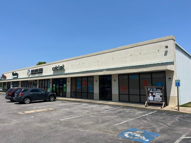 Primary Photo Of 100 Walmart Dr, Morrilton General Retail For Lease
