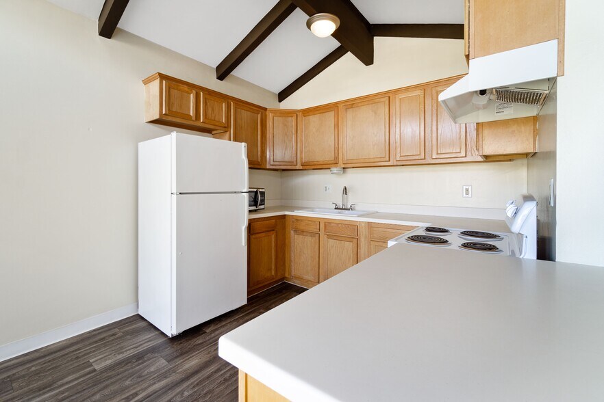 More Photos Of 5055 73rd St, San Diego Apartments For Sale