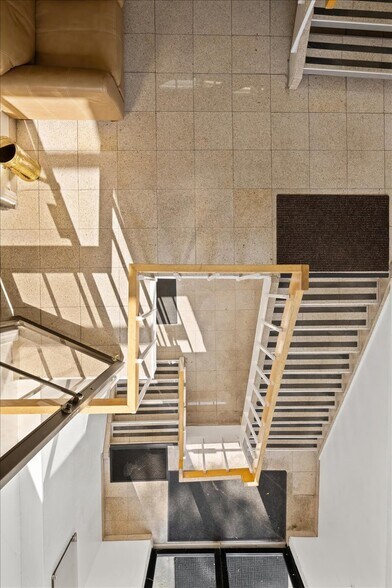 More Photos Of 24 Wyckoff Ave, Waldwick Medical For Lease