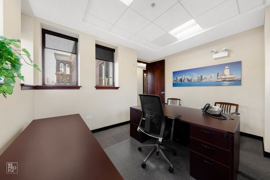 More Photos Of 1 Walker Ave, Clarendon Hills Office For Lease
