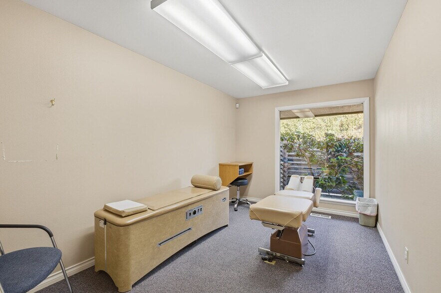 More Photos Of 3802 Tieton Dr, Yakima Office Residential For Sale