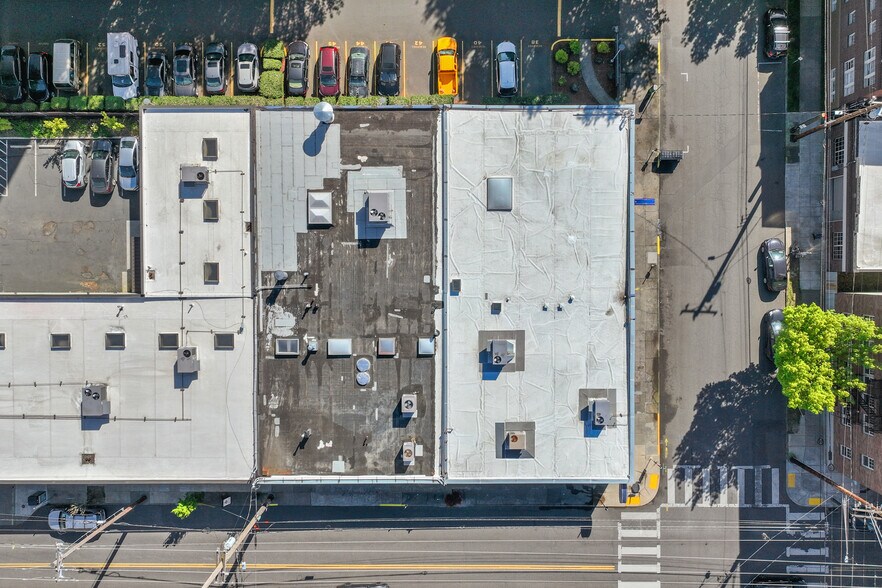 More Photos Of 1100-1118 NW 21 Ave, Portland Storefront For Sale