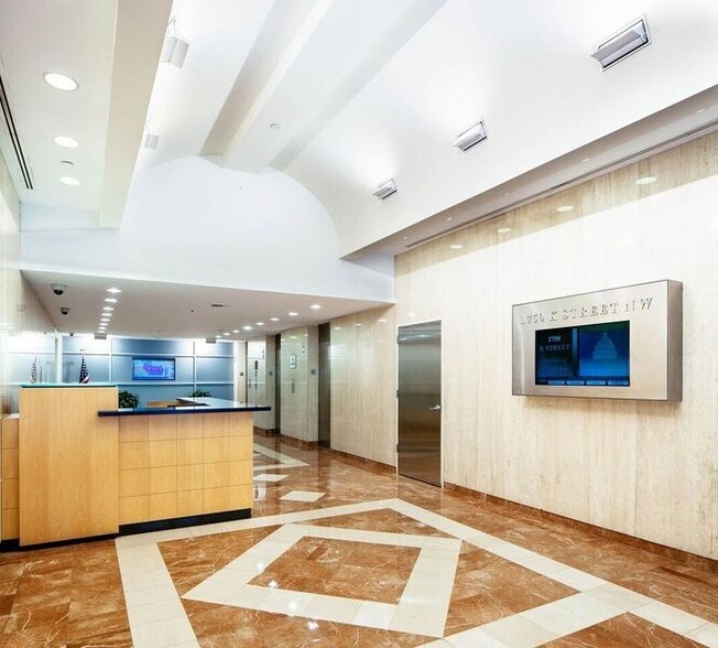 More Photos Of 1750 K St NW, Washington Office For Lease