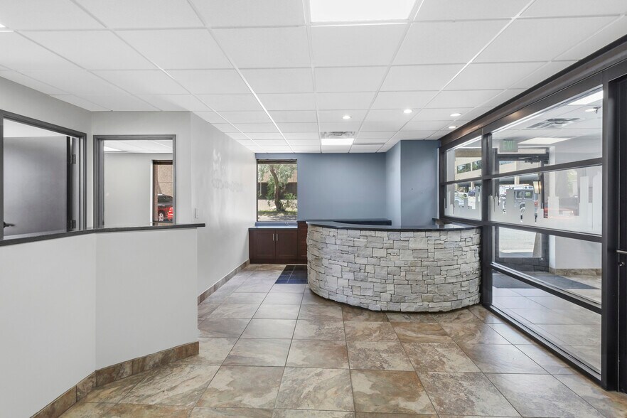 More Photos Of 9025 E Kenyon Ave, Denver Office For Lease