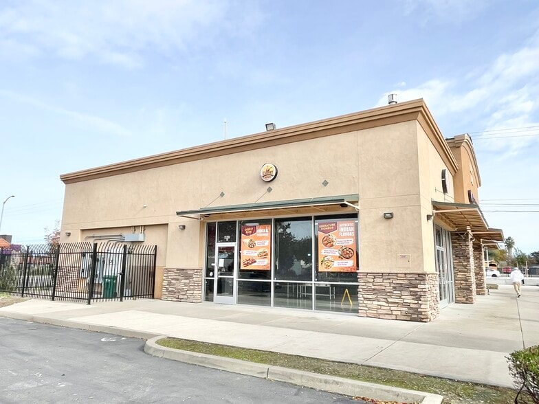 More Photos Of 4845 Watt Ave, North Highlands Storefront Retail Office For Lease