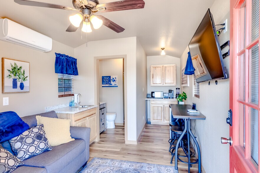 More Photos Of 200 King Ranch Rd, Gatesville Specialty For Sale