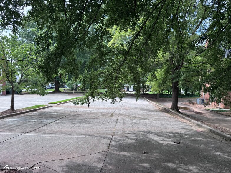 More Photos Of 3495 Holcomb Bridge Rd, Peachtree Corners Office For Sale