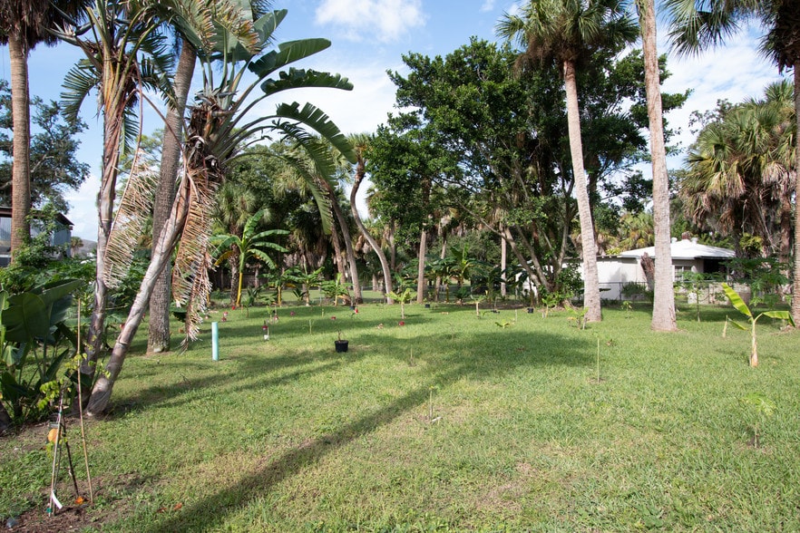 More Photos Of 6260 N Us-1 Hwy, Melbourne Office Residential For Sale