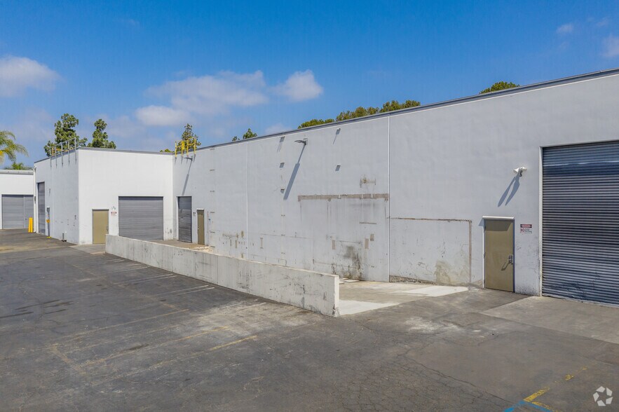 More Photos Of 1930 Watson Way, Vista Unknown For Lease