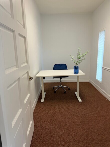 More Photos Of 305 SE 2nd Ave, Gainesville Office For Lease
