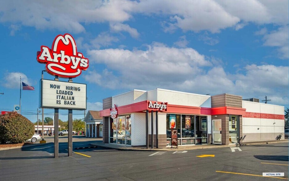 Primary Photo Of 609 W Plane St, Bethel Fast Food For Sale