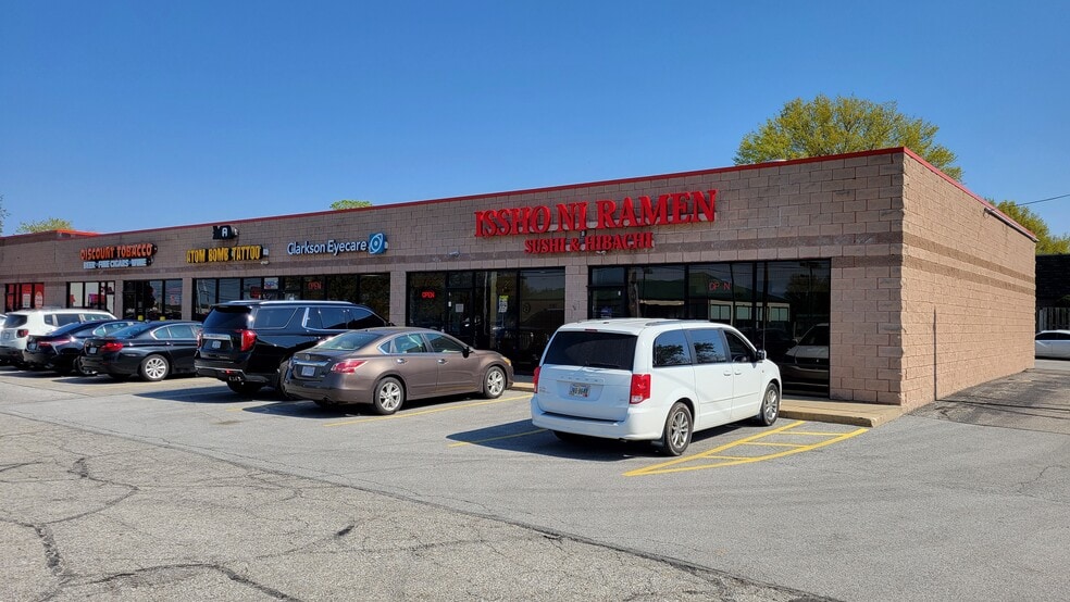 More Photos Of 34302 Euclid Ave, Willoughby General Retail For Lease