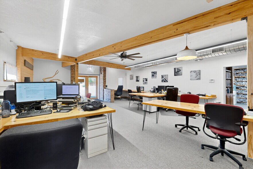 More Photos Of 314 El Pueblo Rd NW, Albuquerque Warehouse For Lease