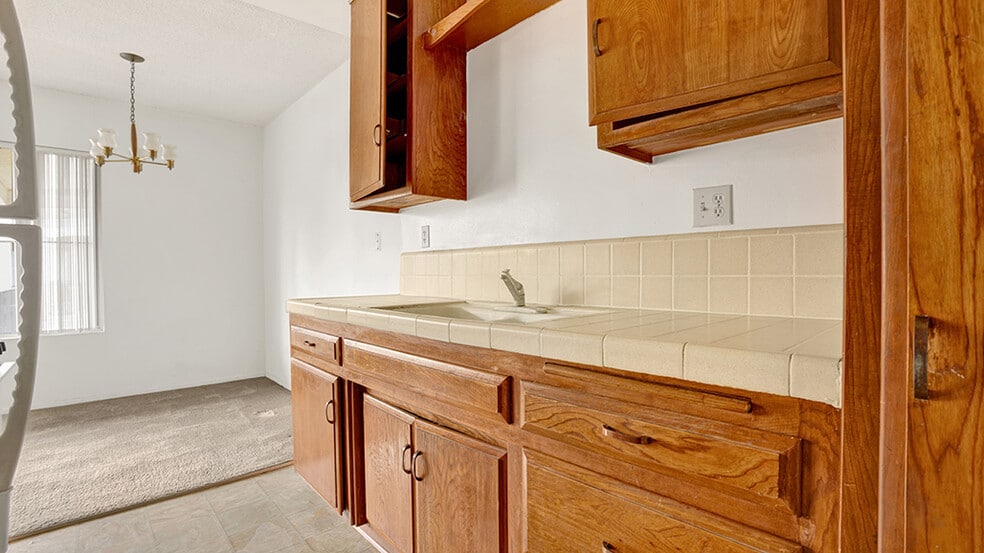 More Photos Of 12561 Camus Ln, Garden Grove Apartments For Sale