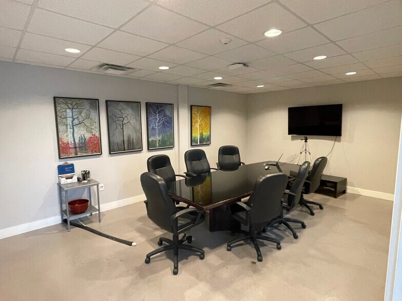 More Photos Of 455 E 200 S, Salt Lake City Office For Sale