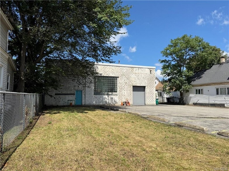 More Photos Of 64 Fillmore Ave, Buffalo Warehouse For Sale
