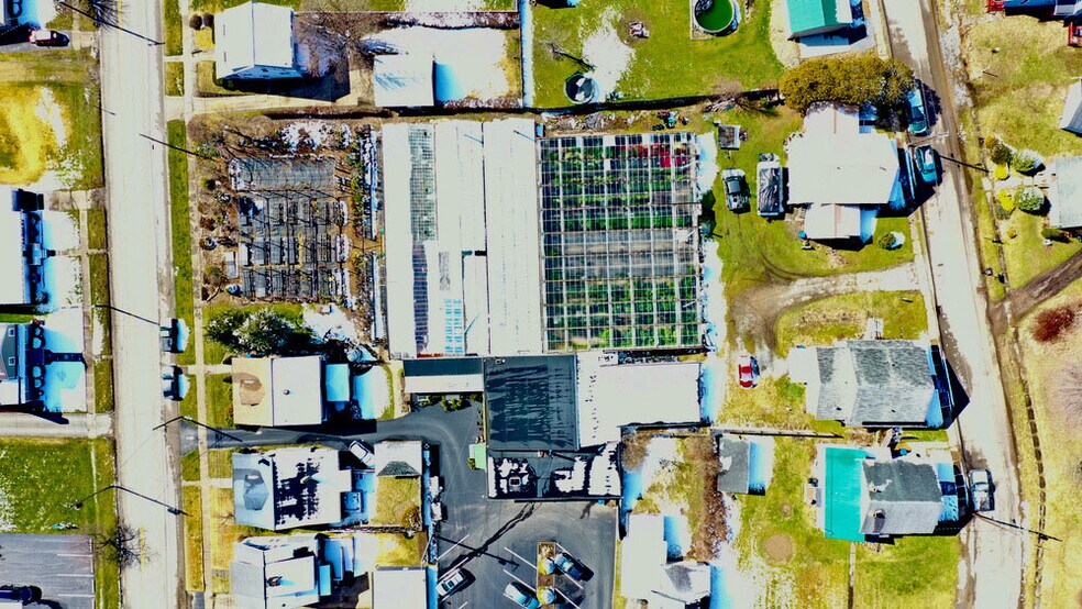 More Photos Of 612 Grant St, Franklin Garden Center For Sale