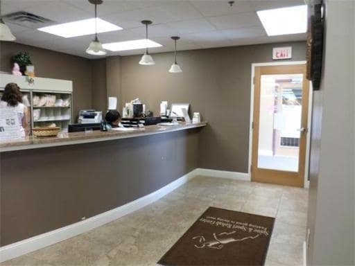 More Photos Of 314 E Main St, Norton Office For Lease