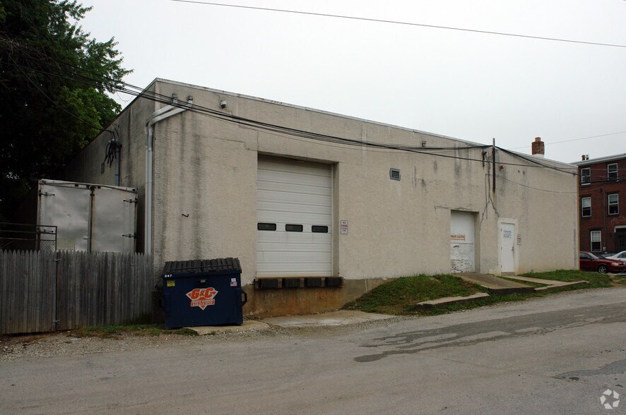 More Photos Of 49 W Front St, Bridgeport Warehouse For Lease