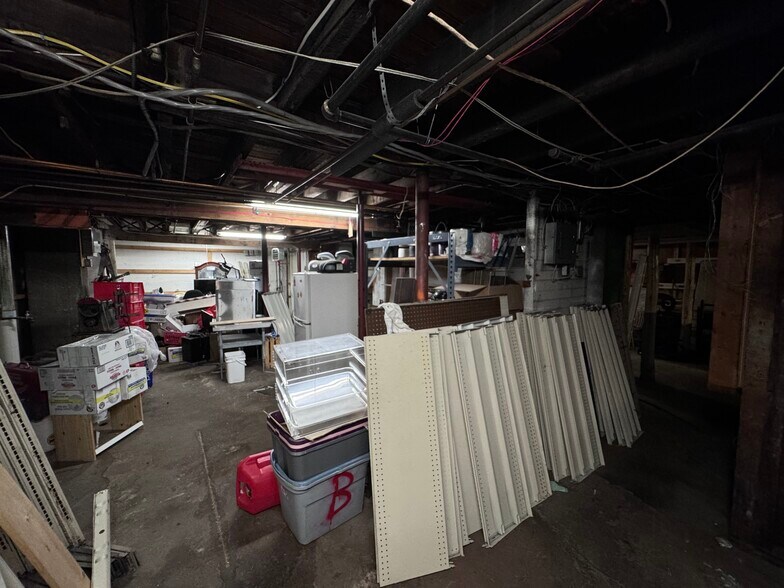 More Photos Of 530-534 Waverly St, Framingham General Retail For Sale