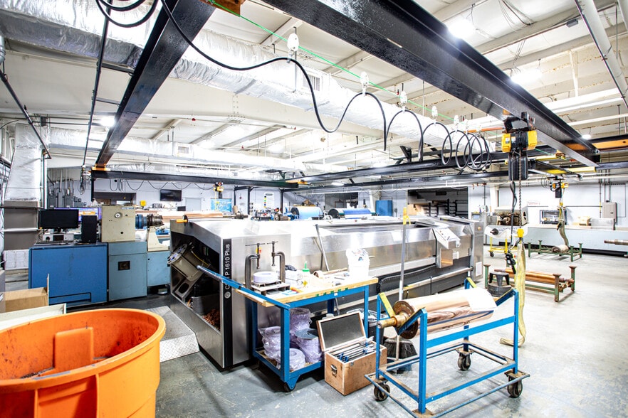 More Photos Of 699 Tarkiln Hill Rd, New Bedford Distribution For Sale