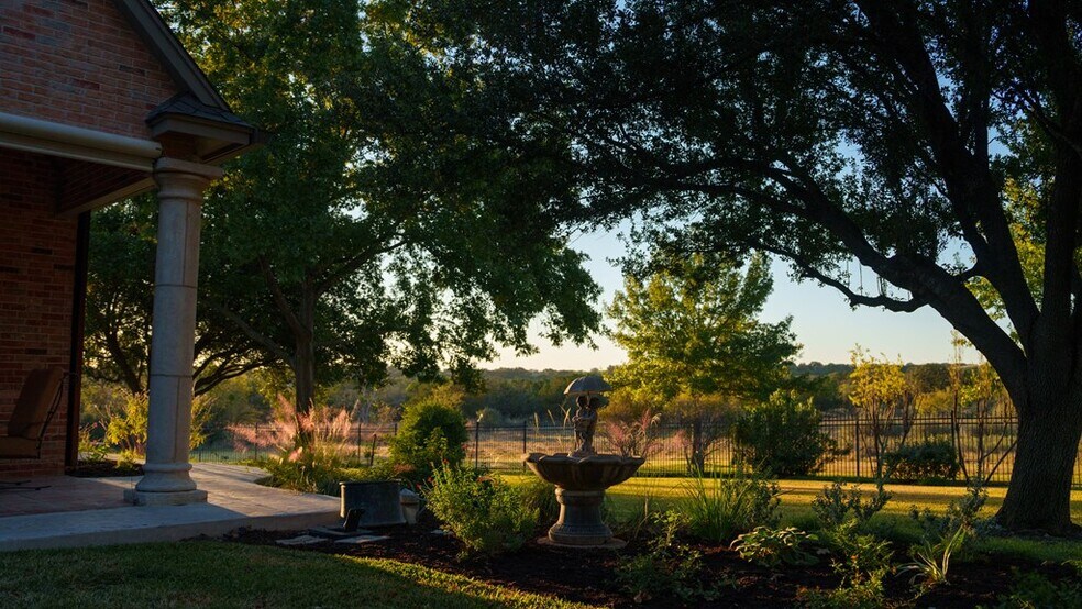 More Photos Of 2409 Commerce st, San Saba Land For Sale