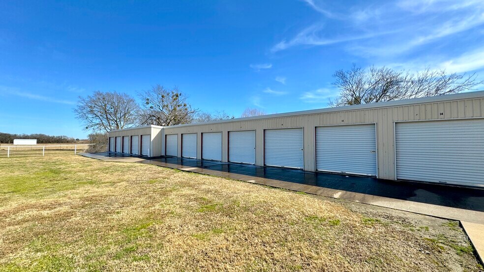 More Photos Of 36908 State Highway 64, Wills Point Multifamily For Sale