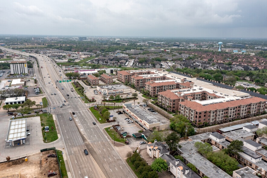 More Photos Of 1303 NASA Road One, Houston Unknown For Lease