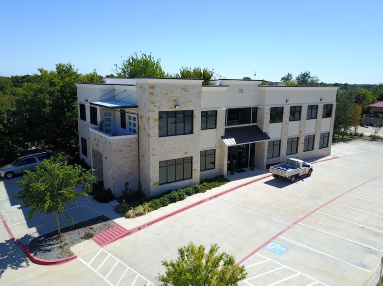 More Photos Of 151 Players Cir, Southlake Loft Creative Space For Lease