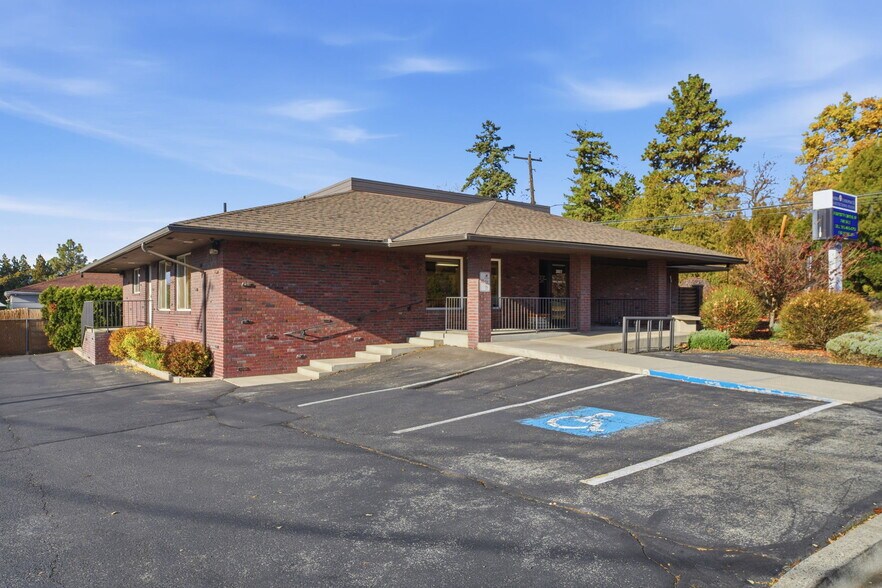 More Photos Of 3802 Tieton Dr, Yakima Office Residential For Sale