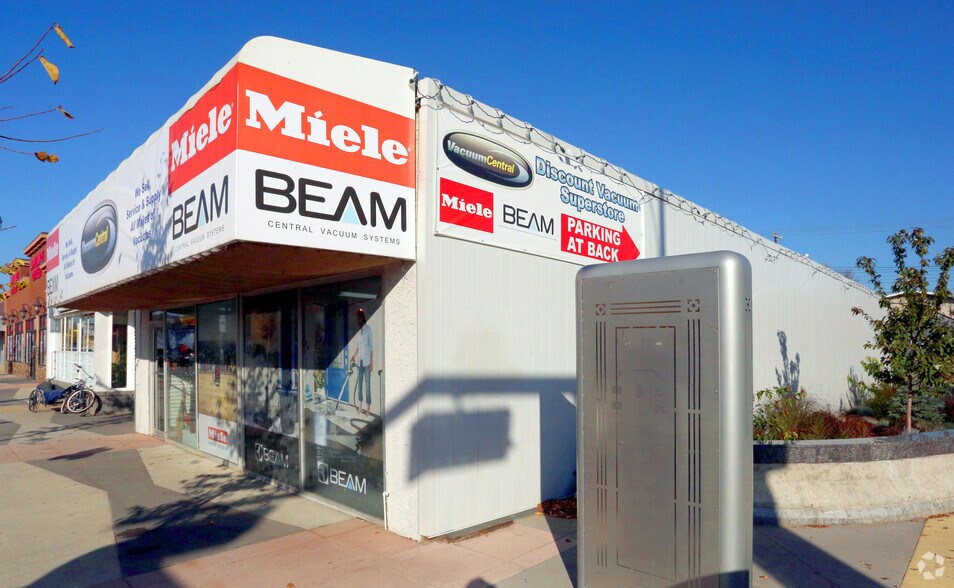 Primary Photo Of 15206 Stony Plain Rd NW, Edmonton Storefront For Lease