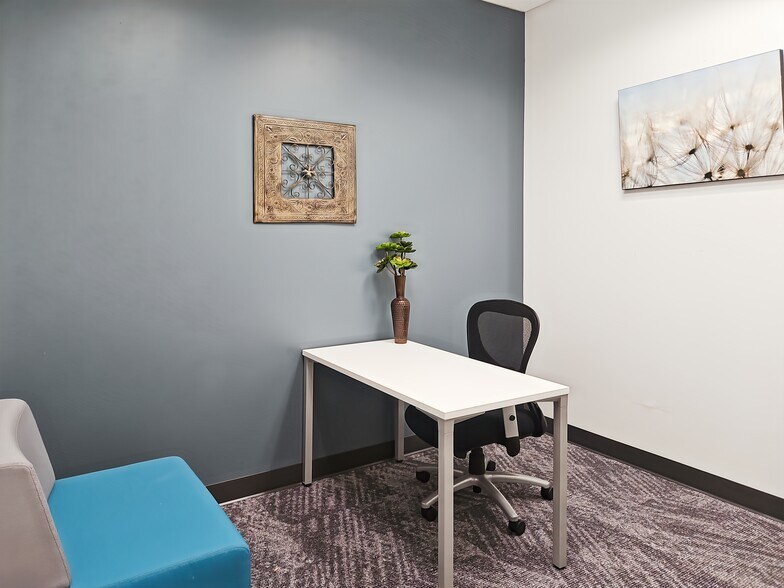 More Photos Of 3200 E Guasti Rd, Ontario Coworking Space