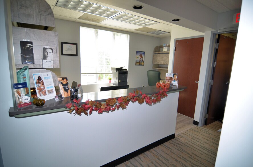 More Photos Of 611-624 Courtyard Dr, Hillsborough Medical For Sale