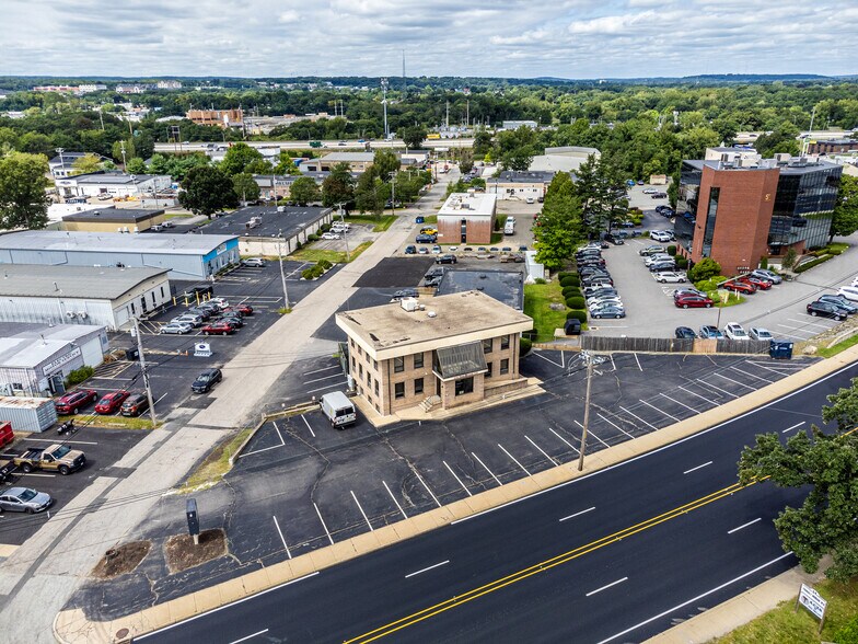 More Photos Of 55 Jefferson Blvd, Warwick Office For Sale