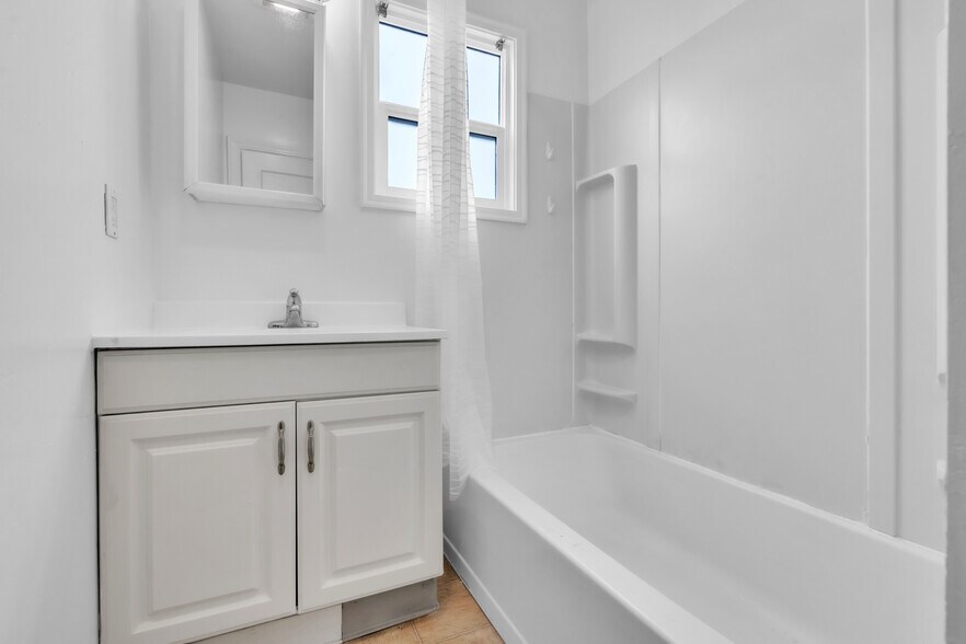 More Photos Of 612 Central Ave, Salinas Multifamily For Sale