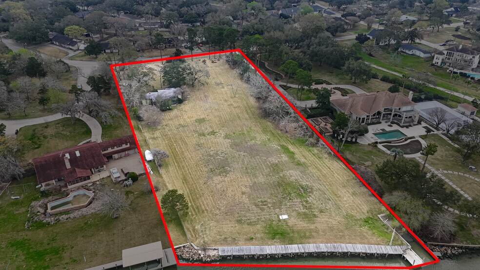 More Photos Of 205 Lakeshore Dr, Seabrook Land For Sale