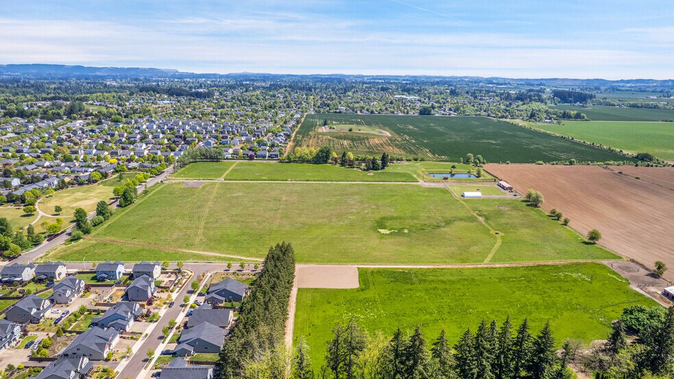 More Photos Of 2700 SW Redmond Hill Rd, Mcminnville Land For Sale