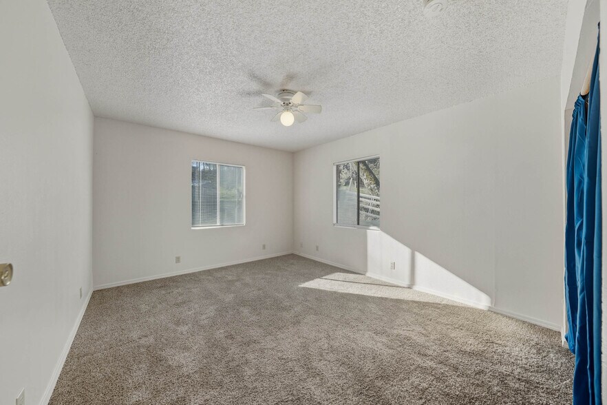 More Photos Of 14840 Valley Ave, Clearlake Multifamily For Sale